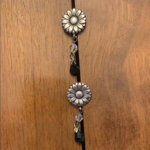 Handmade Silver Tone Daisy Flower Boho Hippie Beaded Earrings